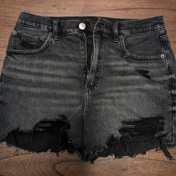 American Eagle Outfitters Pants - American Eagle Shorts Black Distressed Size 4